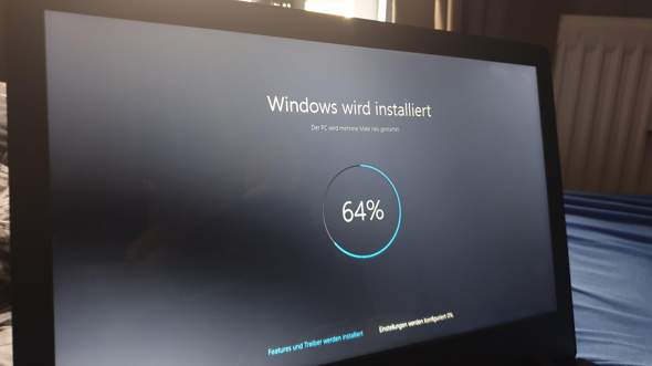 Win 10 Werkseinstellungsreset hängt seit 24std?