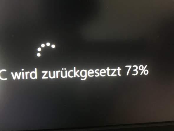System neu aufsetzen lange bei 73%?