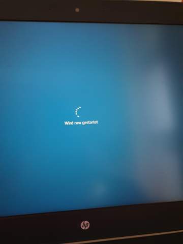 Laptop bleibt in einer unendlichen neustarts Schleife?