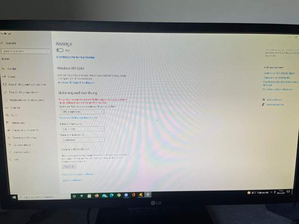 Wieso ist mein Pc komplett verpixelt?