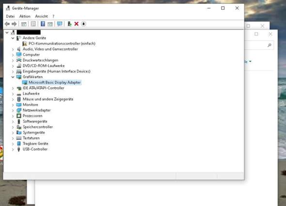Bitte mal kurz die Screenshots anschauen - selbst CPU-Z zeigt keine Grafikkarte an, kann...
