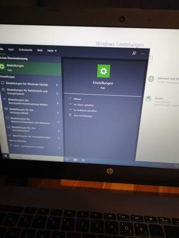 Wie kann man das Suchmenü in Windows 10 wieder auf Standard umstellen?
