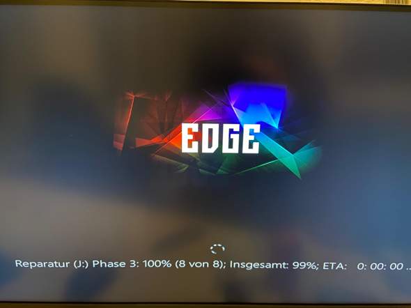 Nach Windowsupdate schwarzer Bildschirm und endlose Reparatur-Screen, was kann ich tun?