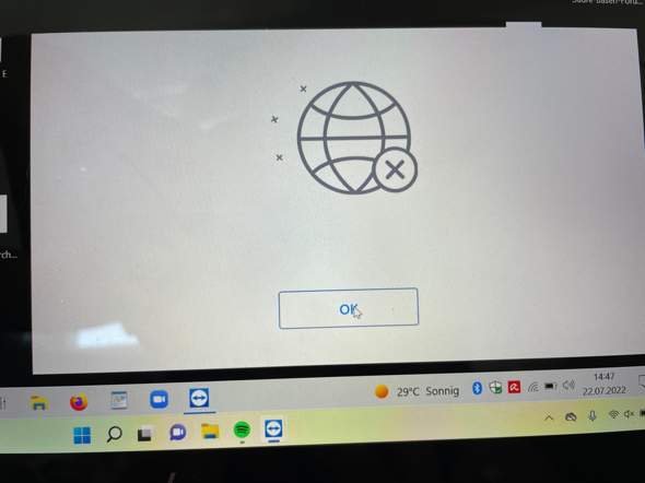 Windows 10 - Bild geht nicht weg?