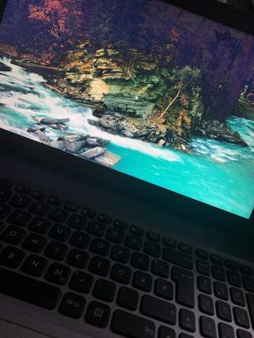 Windows 10: Laptop bild bleibt stehen, es kommt keine Anmeldung?