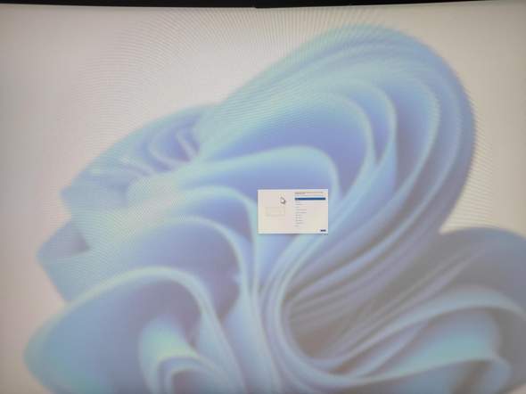 Hilfe bei Windows Einrichtung alles verstellt was tun?