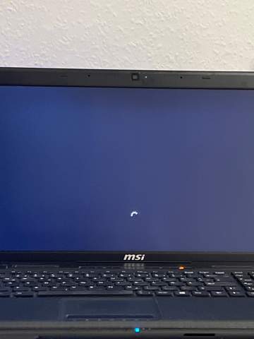 Drehender Ladekreis Windows 10?