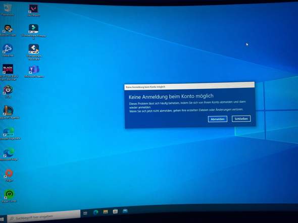 Pc setzt sich zurück und meldet sich von selber ab?