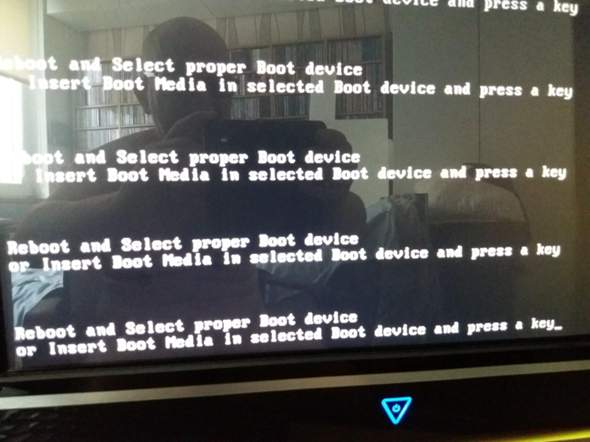 PC mit Windows 10 und eingesetzter geklonter SSD bootet nicht mehr, suche dringend die...