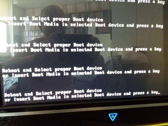 Warum wird meine, vom PC aus, frisch geklonte SSD, nach dem Einsetzen im PC, nicht erkannt,...