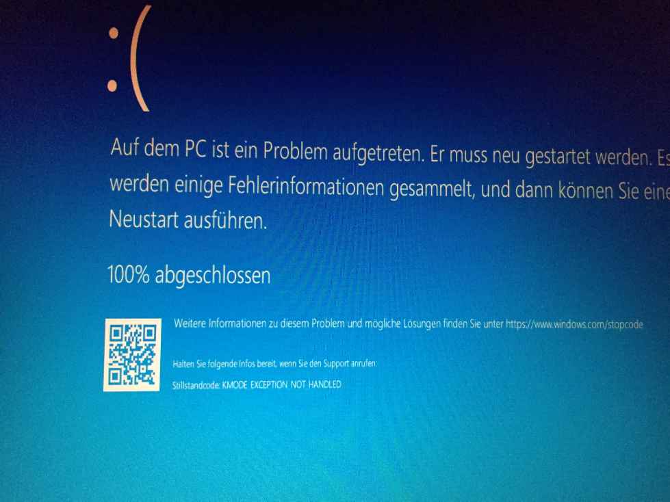 In unregelmäßigen Abständen Bluescreen/Neustart