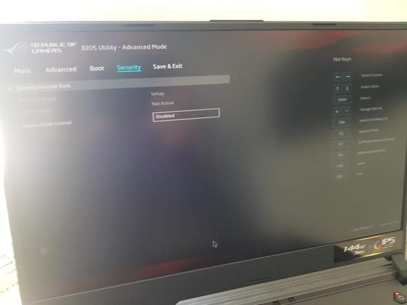 ASUS ROG STRIX SCAR III - Ohne Betriebssystem, wie Windows 10 vom USB-Stick installieren?