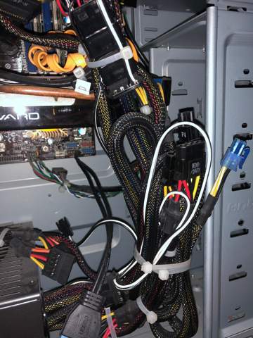 Windows 10 installieren geht nicht HDD falsch gesteckt?