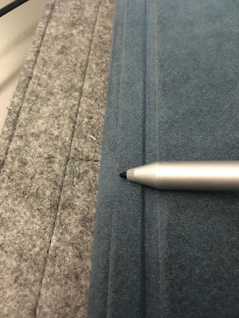Surface Pro 5 Type Cover Lufteinschluss