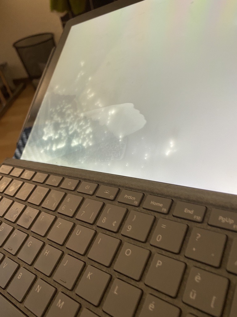 Wasser im Display, wie kann ich mein Surface retten?